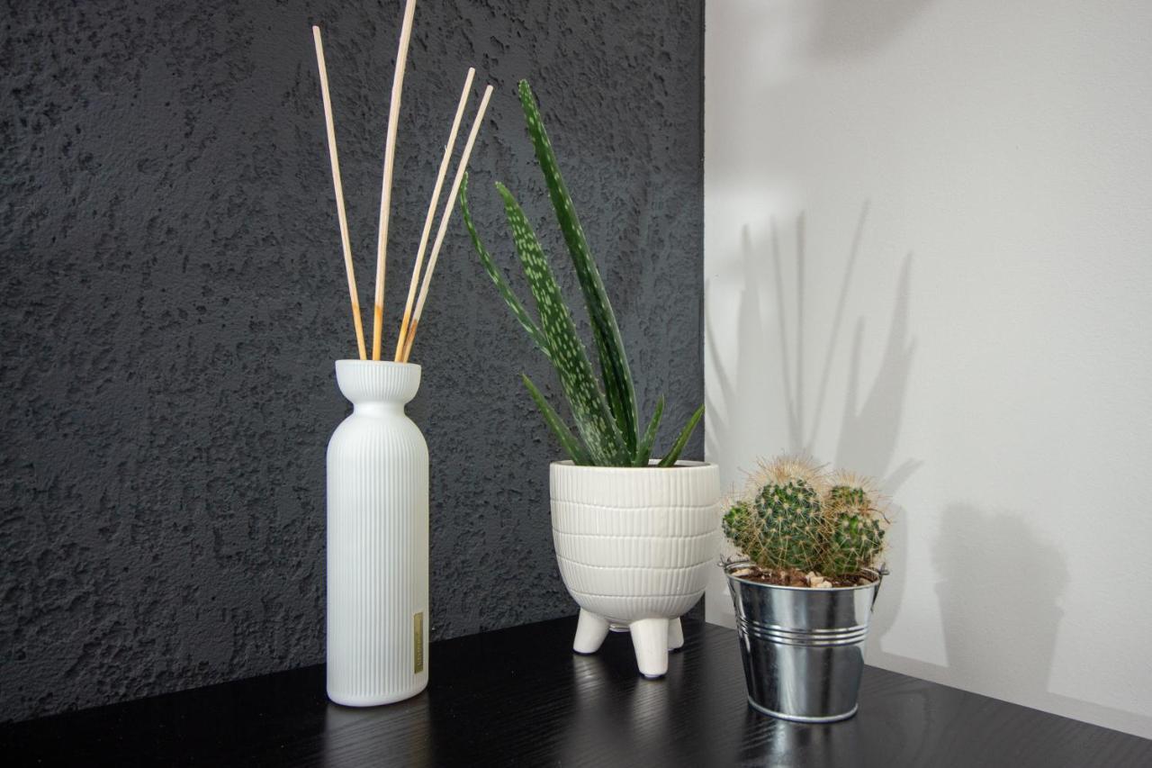 Maroen Lux Studio And Apartment Old Town Split Eksteriør bilde